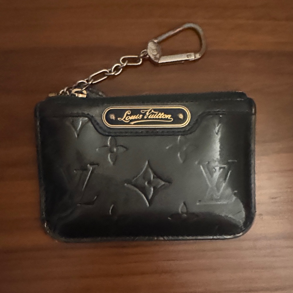 Louis Vuitton Black Vernis Monogram Key Pouch with Gold Hardware